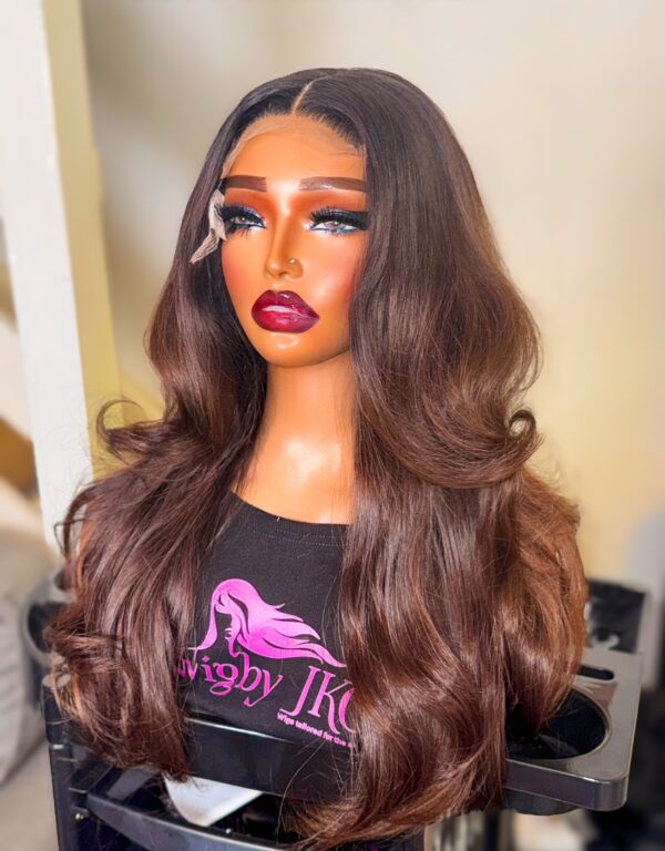 Asia Monroe – Single Donor Natural Bouncy Wavy Vietnamese 20” Human Hair Wig - Image 3