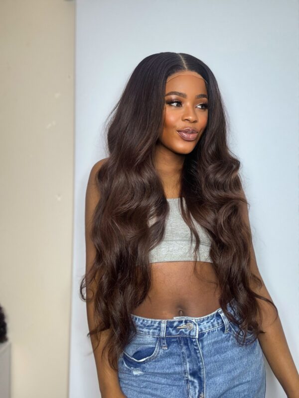 EMPRESS MONACHI 5x5 GLUELESS CLOSURE WIG - 26" STRAIGHT MIX | VIRGIN VIETNAMESE SDD WIG - Image 2