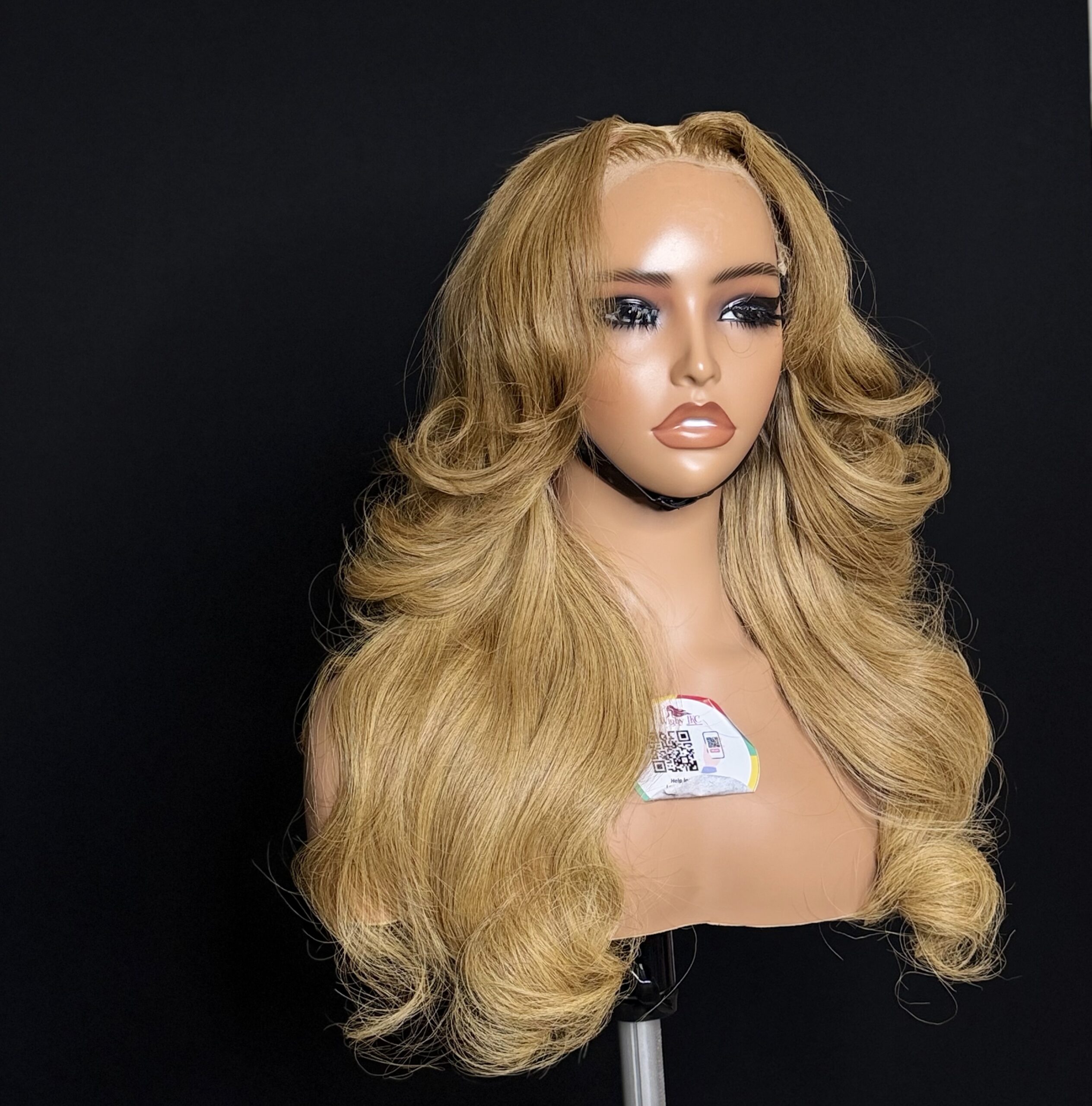 THE MCQUEEN SINGLE DONOR HD WIG - Image 3